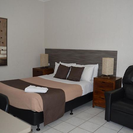 Mid City Motor Inn Gladstone Cameră foto